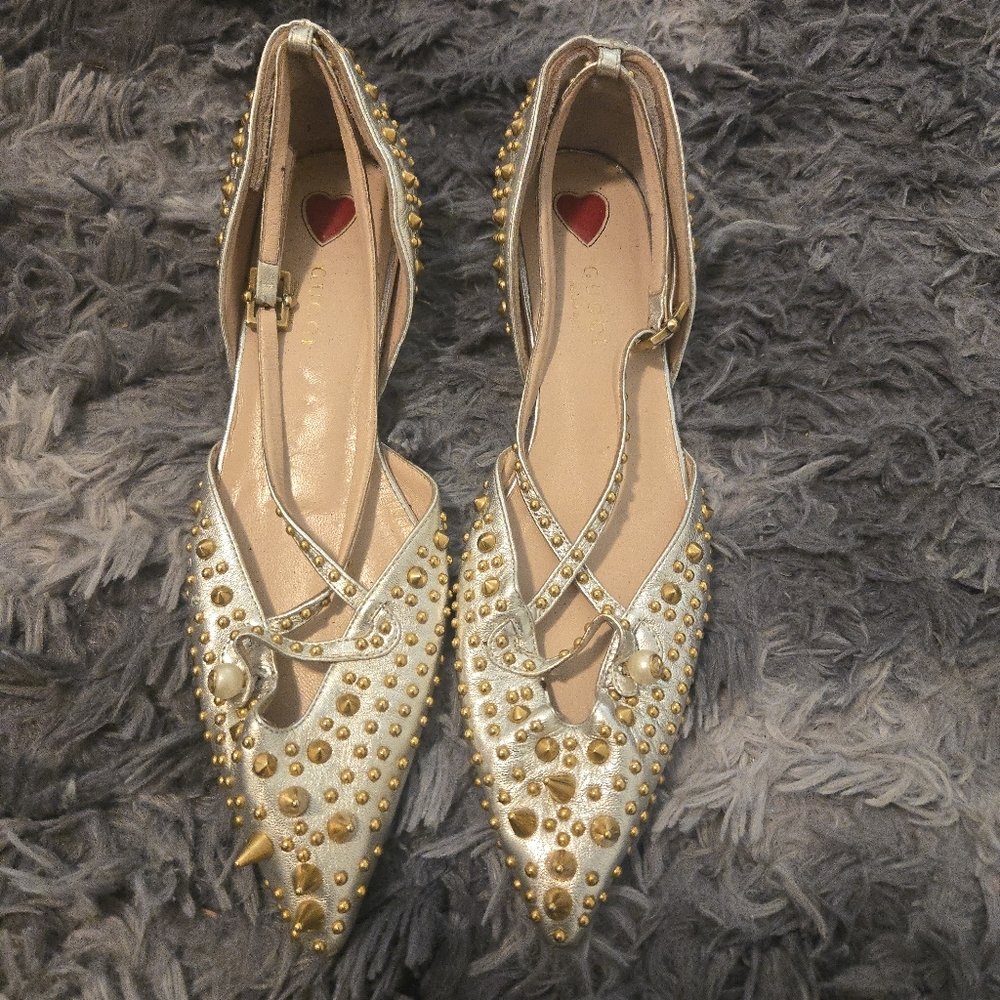 Gucci Unia Studded Metallic Gold Leather D'Orsay Flats Pearl Heart Spiked 36.5